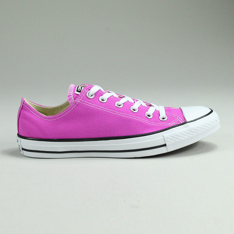 magenta converse